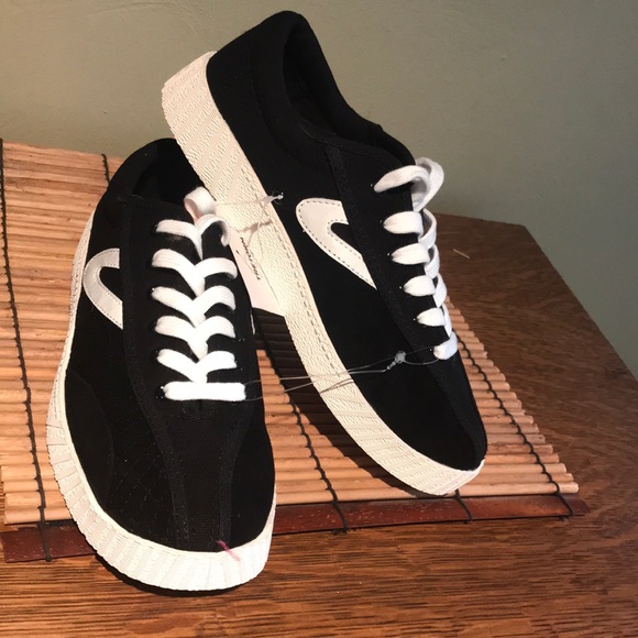 tretorn andre 3000 nylite